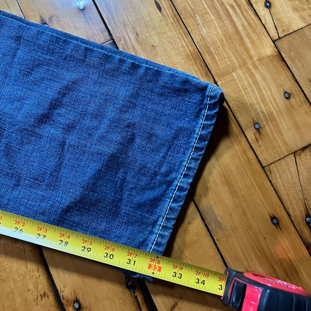 Ariat Jeans Men’s 34x32 M4 Bootcut Relaxed Western Rodeo Work Distressed Stained - Picture 11 of 11